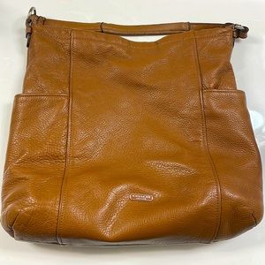 CLOSET CLOSING TODAY- Coach shoulder bag